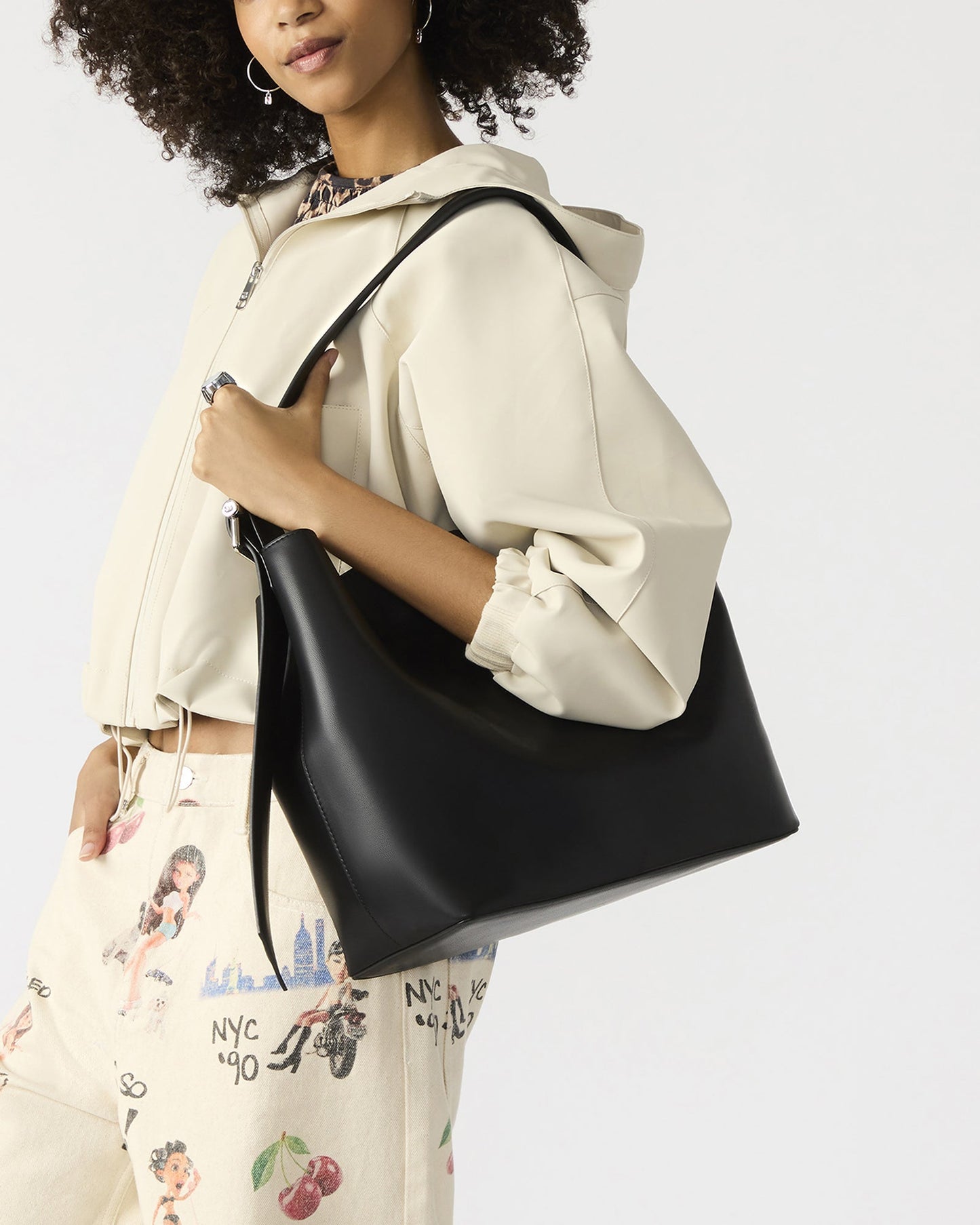 LACY BAG BLACK