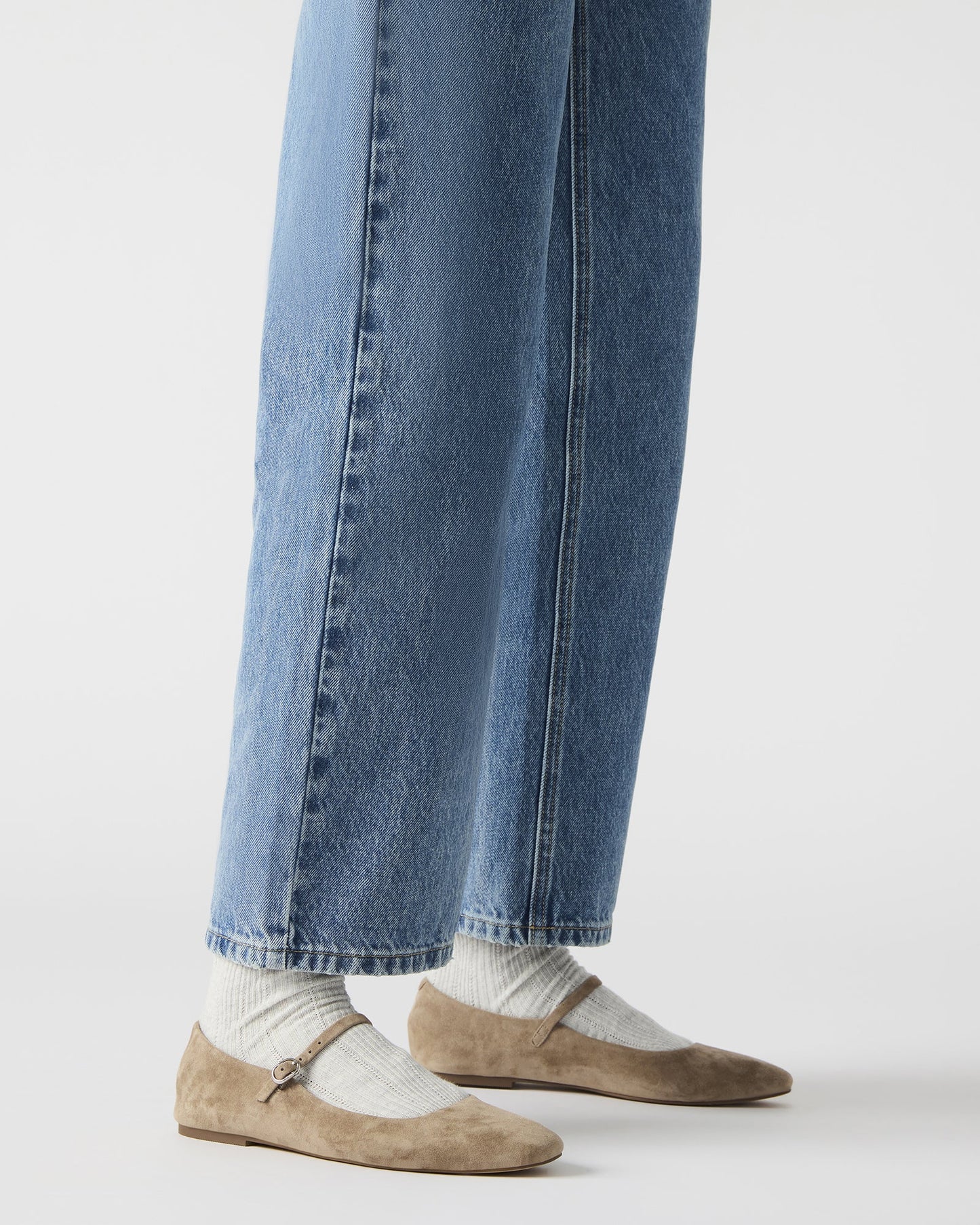 MAPLE TAUPE SUEDE